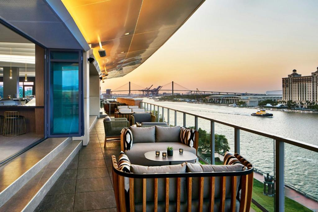 AC Hotels by Marriott Savannah Historic District