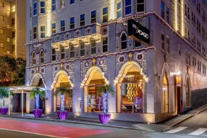 Hotel Adagio Autograph Collection